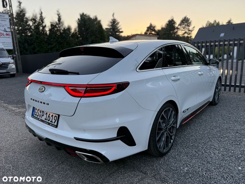 Kia ProCeed - 6