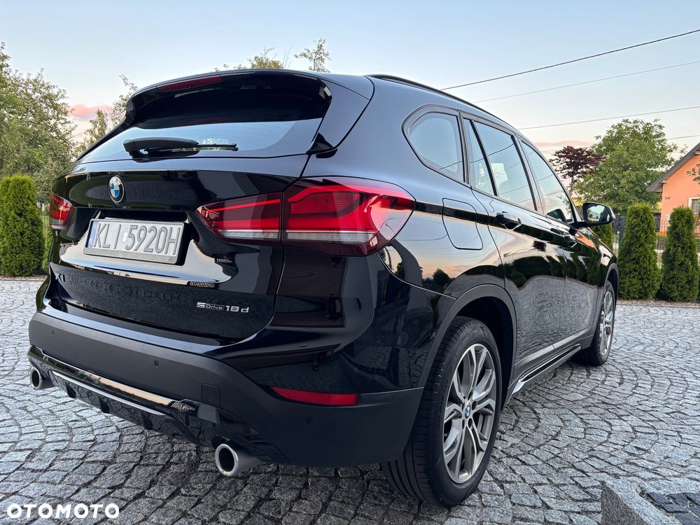 BMW X1 sDrive18d Sport Line - 19