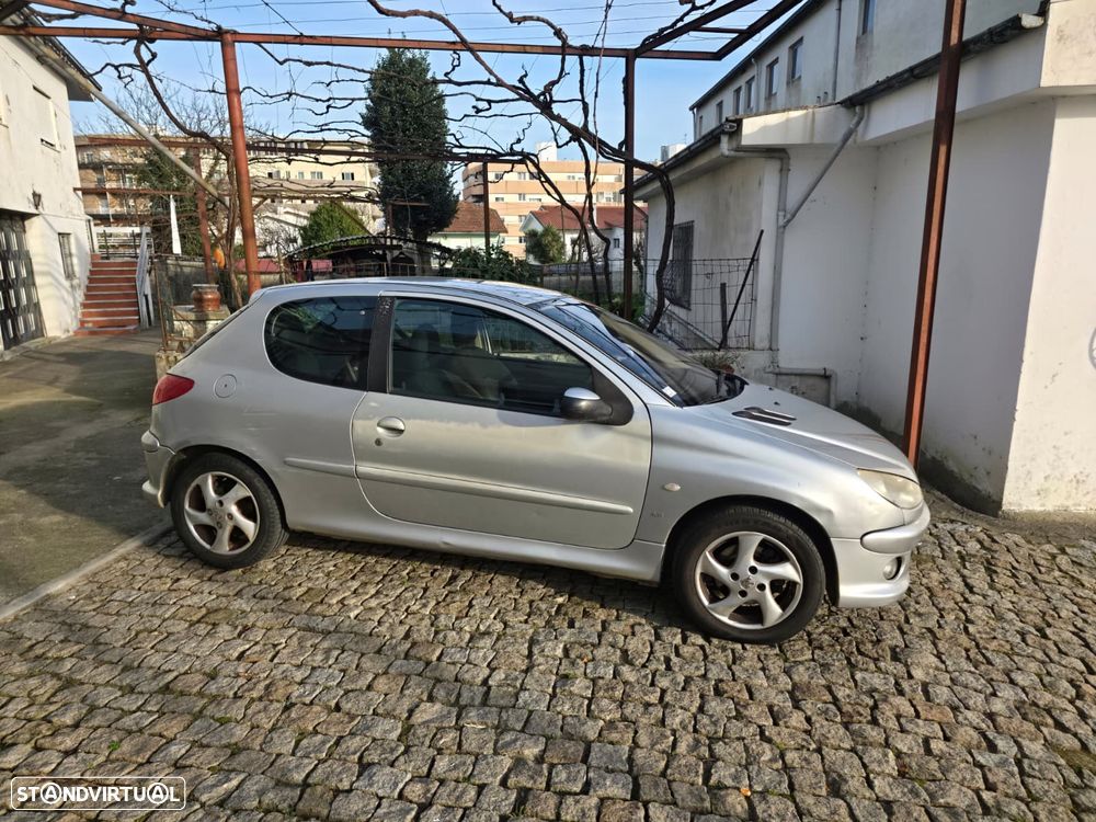 Peugeot 206 1.6 GTi - 4