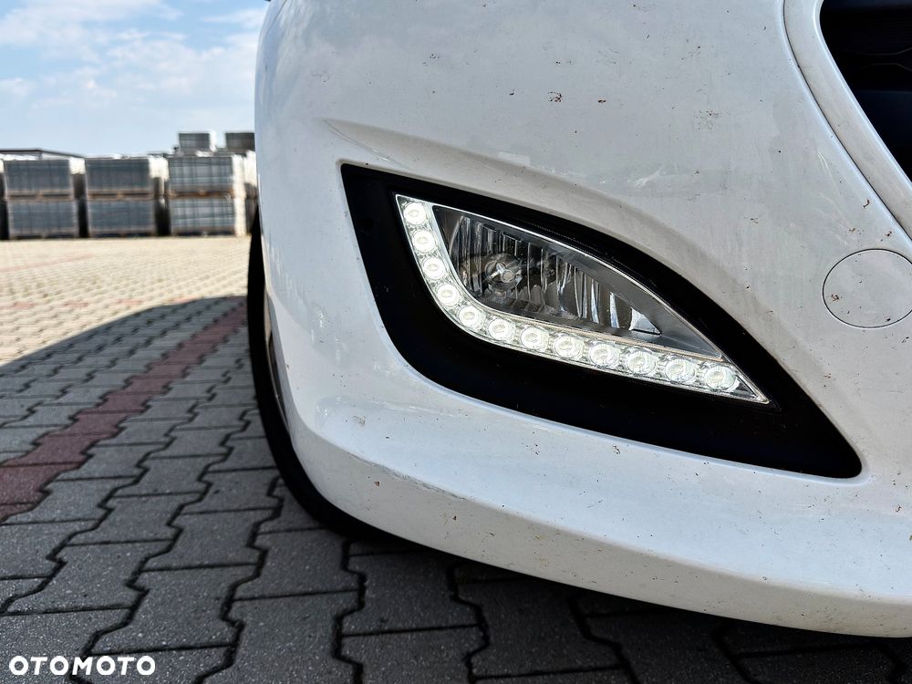 Hyundai i30 1.6 Style - 12