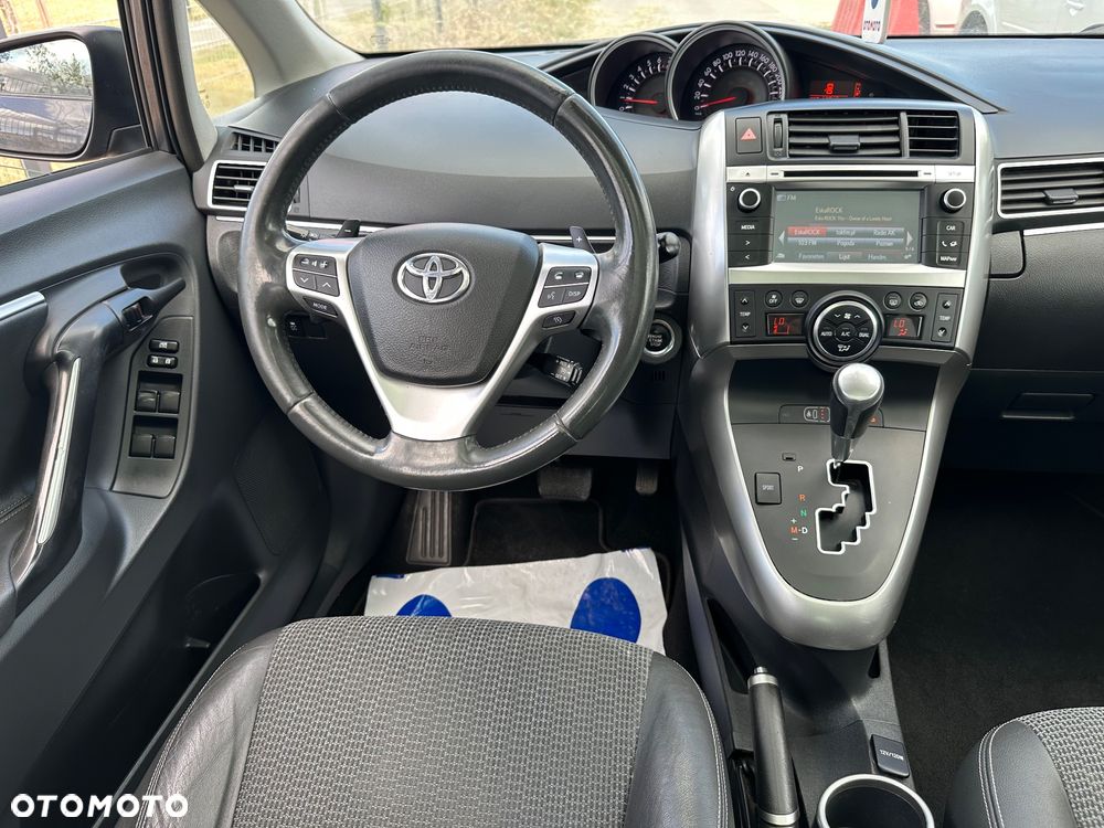 Toyota Verso 1.8 Prestige MS - 33