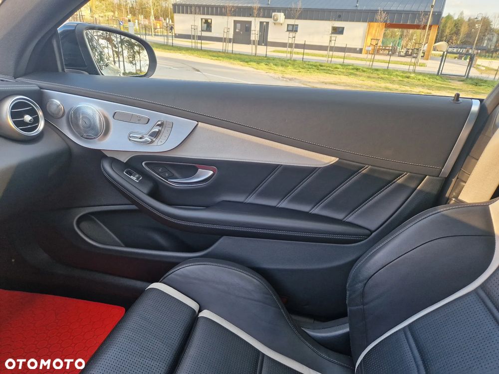 Mercedes-Benz Klasa C AMG 63 S AMG Speedshift MCT 9G - 17