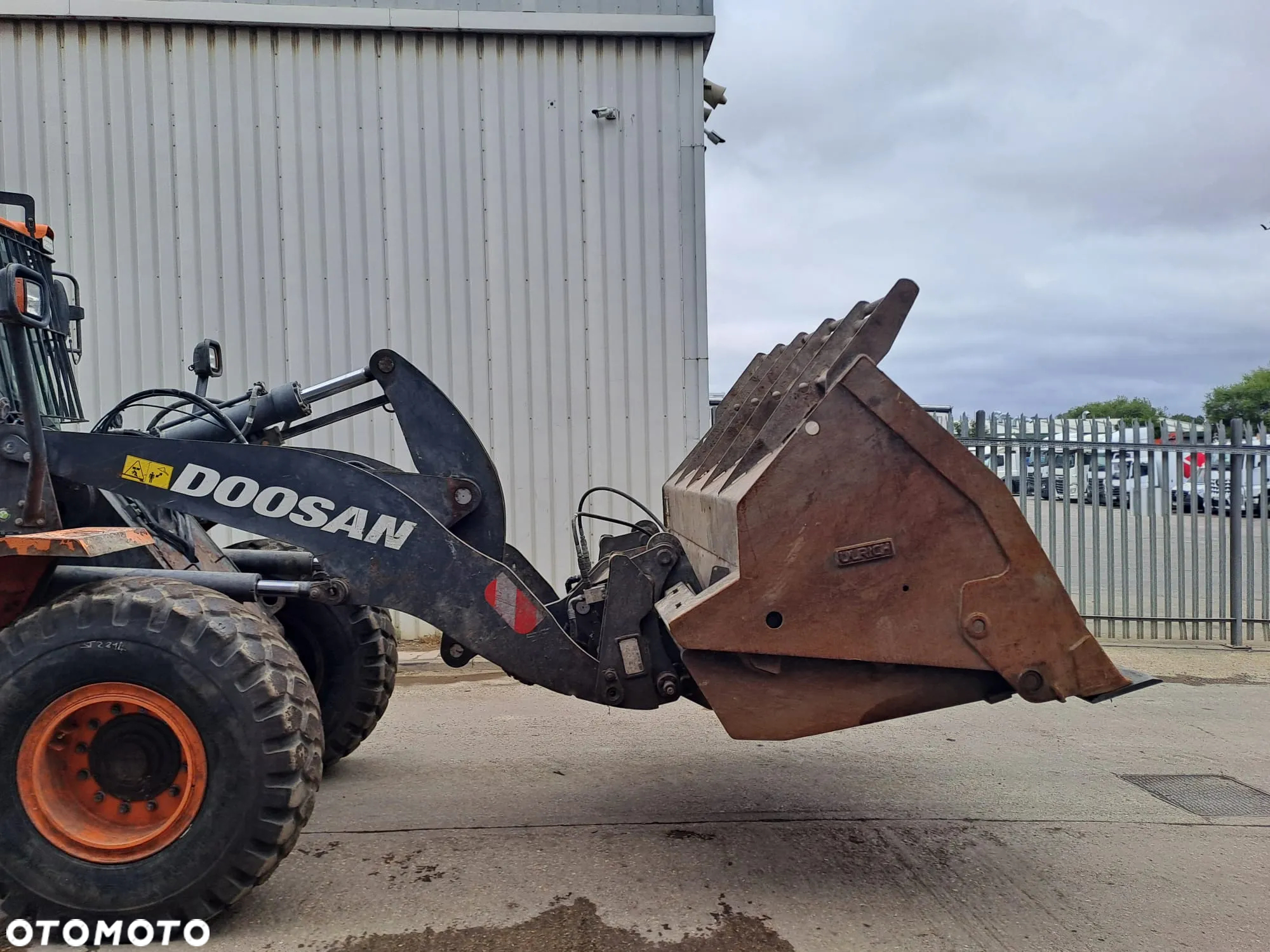 Doosan DL250-5 - 13