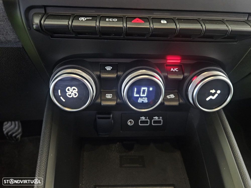 Mitsubishi Colt 1.0 MPI-T Invite - 22