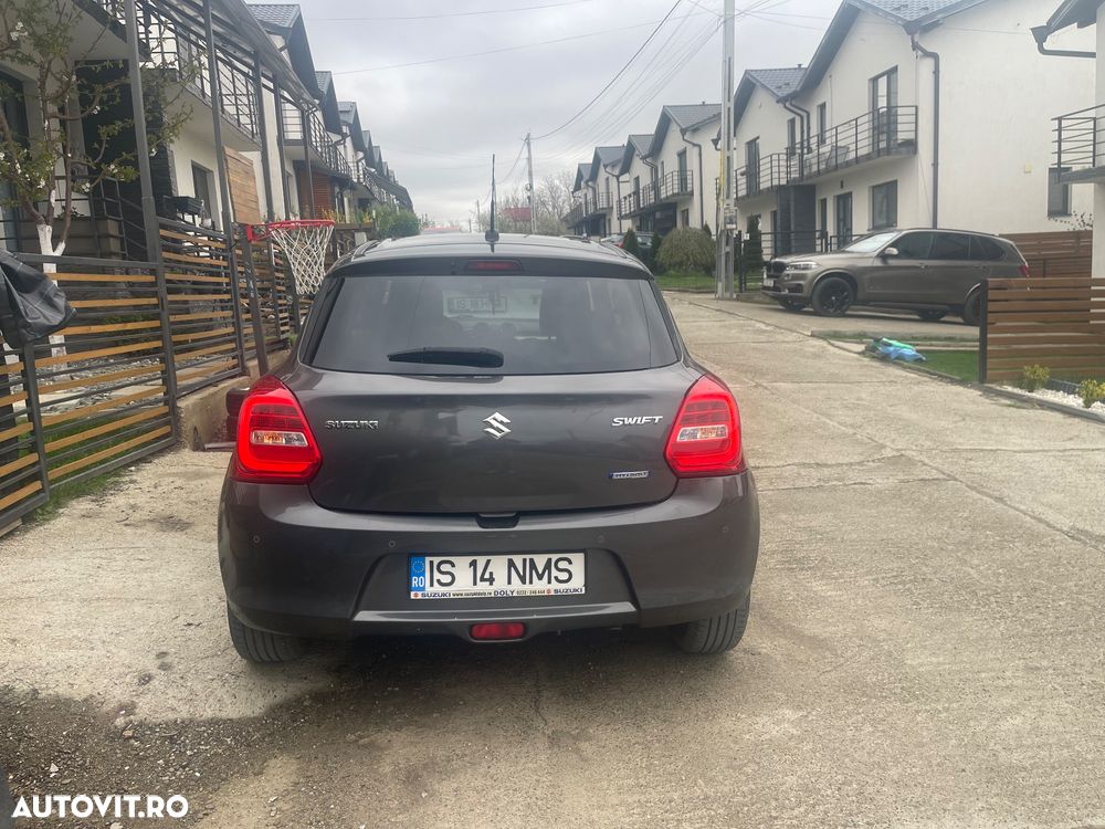 Suzuki Swift 1.2 Dualjet 12V MHEV Spirit - 3