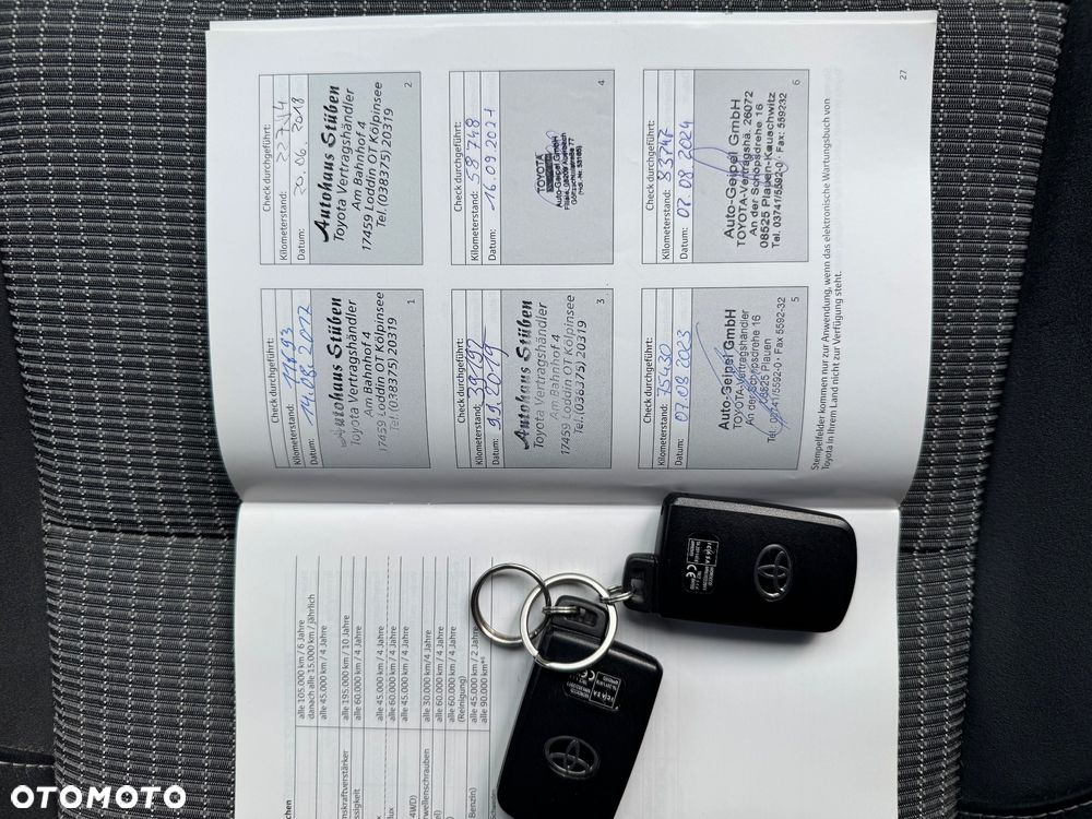 Toyota Auris 1.8 Executive - 25