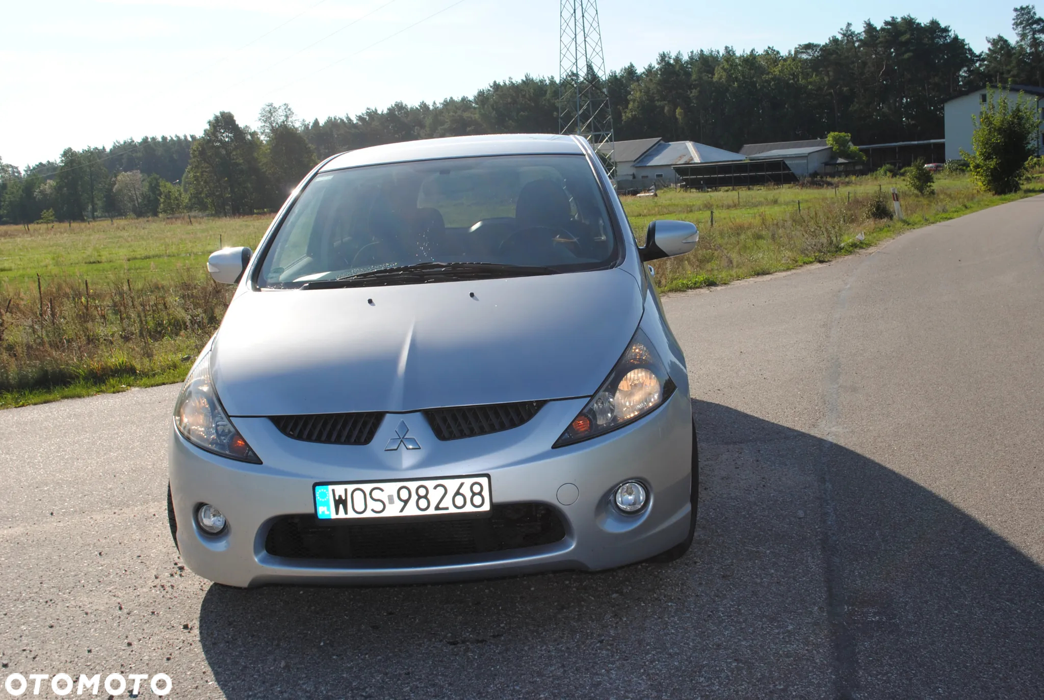 Mitsubishi Grandis 2.0 DID Intense - 4