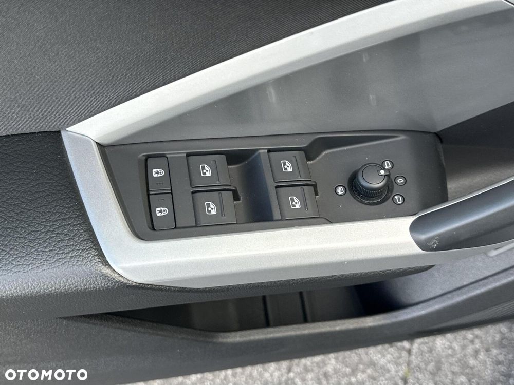 Audi Q3 Sportback 40 TDI Quattro S Line S tronic - 23