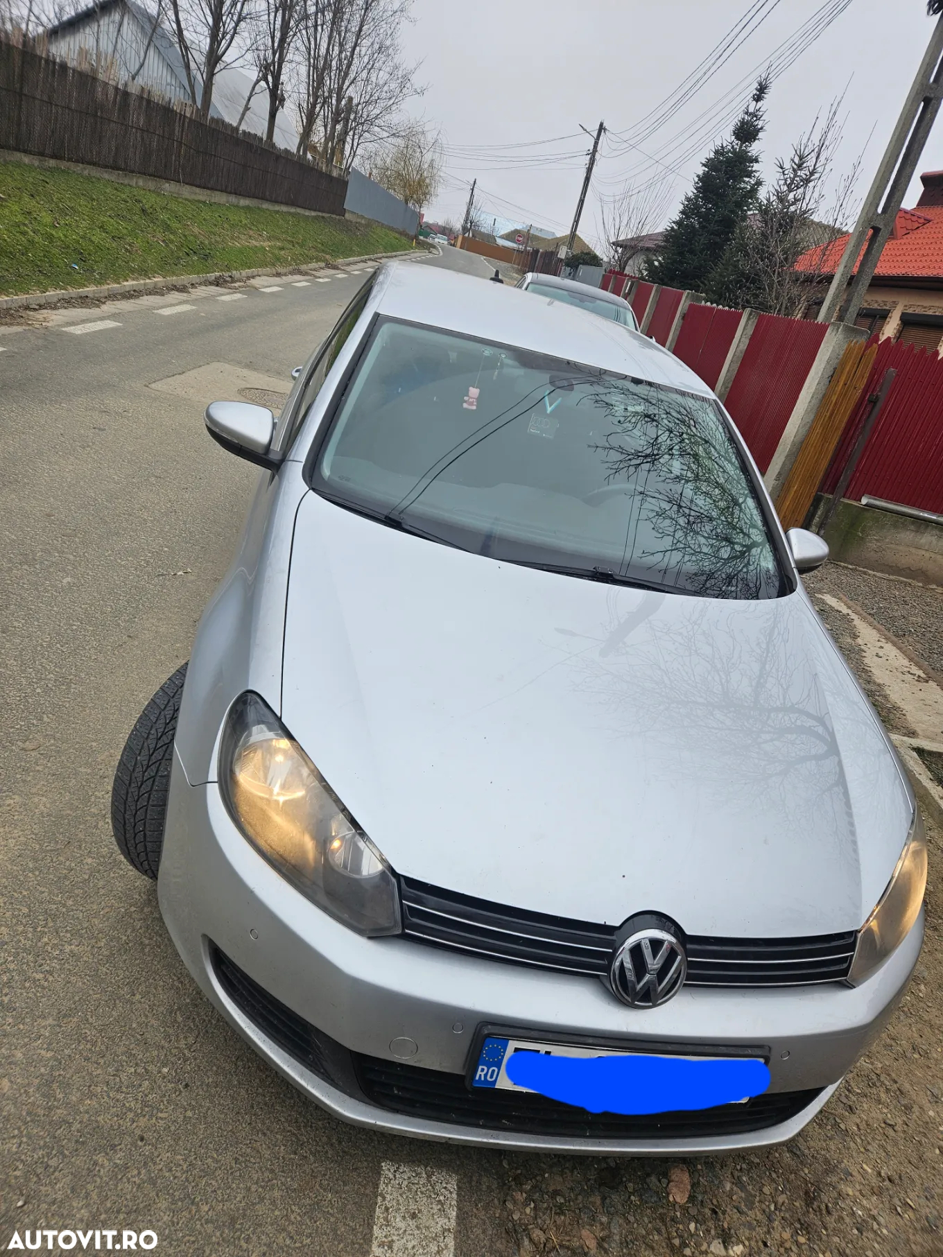 Volkswagen Golf 1.6 TDI BlueMotion Technology DPF Highline - 2