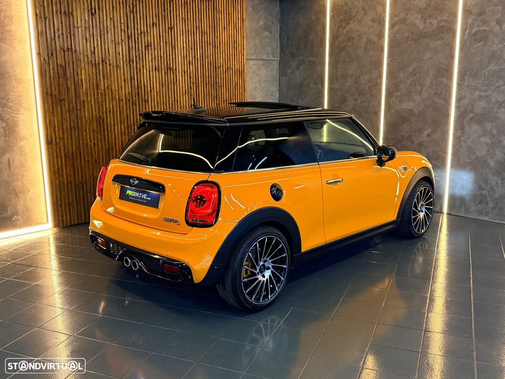 MINI 3 Portas Cooper S Seven Chili - 17