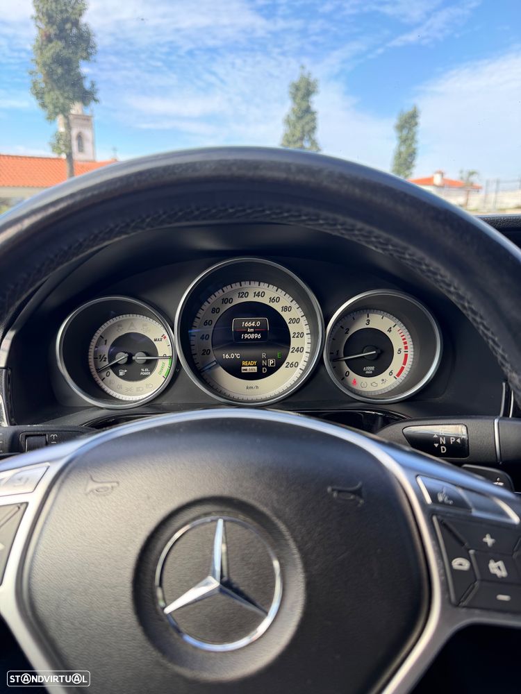 Mercedes-Benz E 300 Bluetec Hybrid Elegance - 12