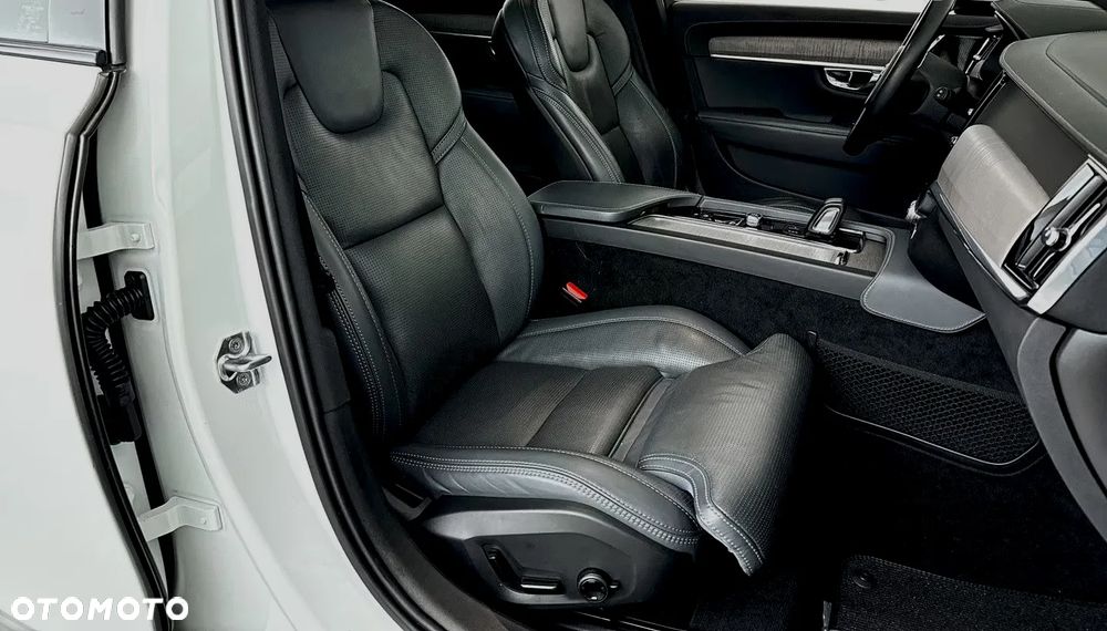 Volvo V90 Cross Country B5 D AWD Geartronic Pro - 10