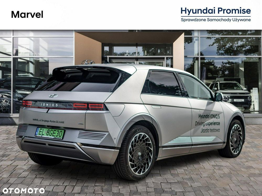 Hyundai IONIQ 5 - 5