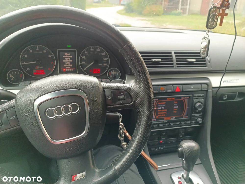 Audi S4 Limousine 4.2 Quattro Tiptr - 15