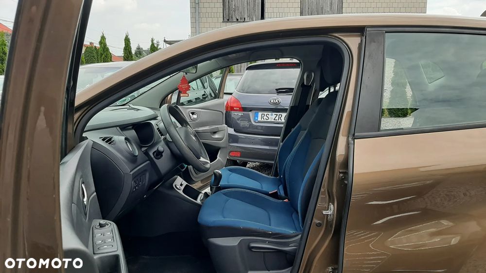 Renault Captur - 9