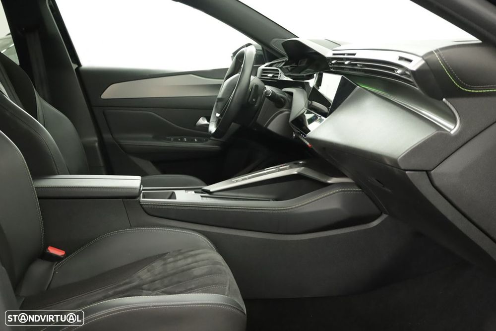 Peugeot 308 1.2 PureTech GT EAT8 - 21