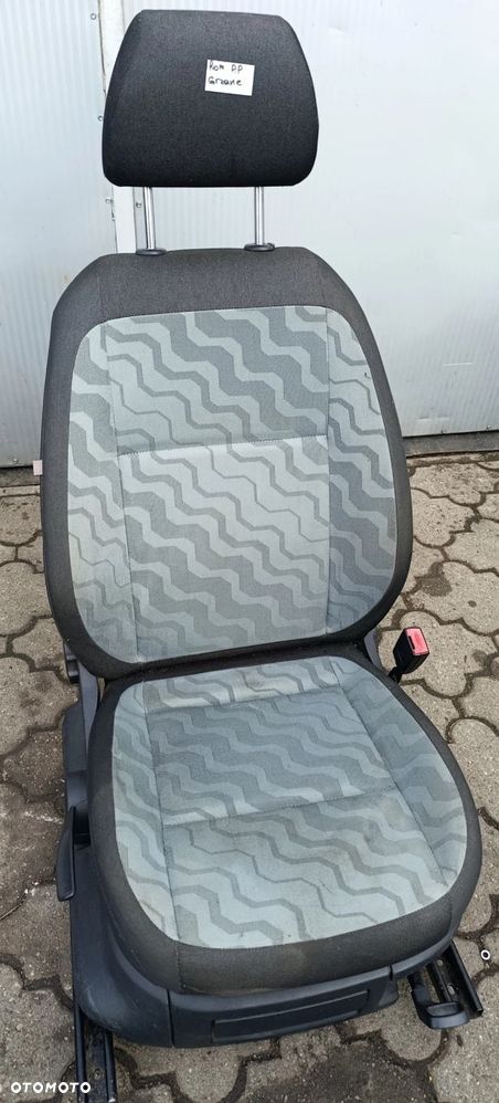 Roomster fotel przedni przód prawy podgrzewany EU Fabia II Skoda - 2