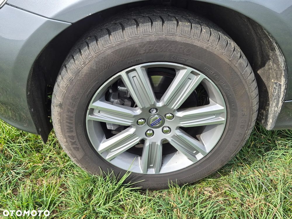 Volvo XC 60 T5 AWD Geartronic Momentum - 9