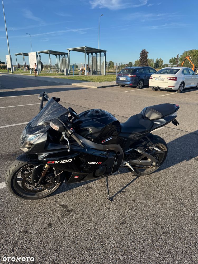 Suzuki GSX-R - 6