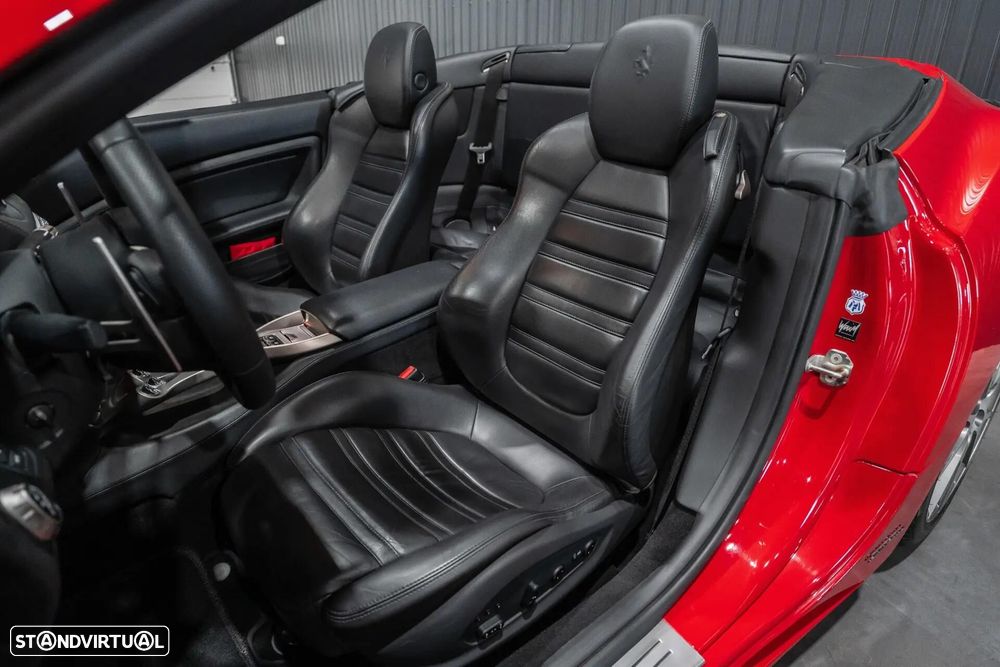 Ferrari California F1 - 24