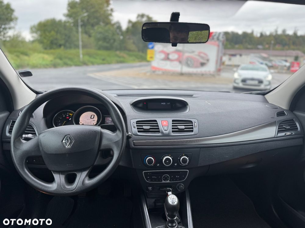 Renault Megane 1.6 16V Authentique Euro5 - 16