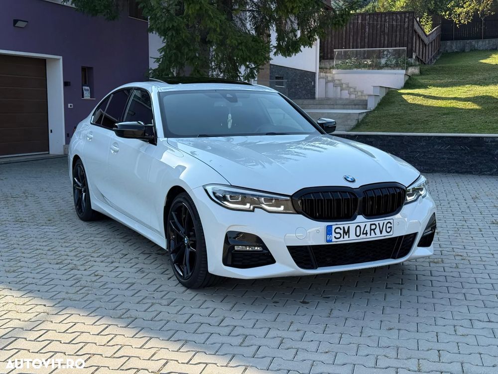 BMW Seria 3 330i xDrive Aut. M Sport