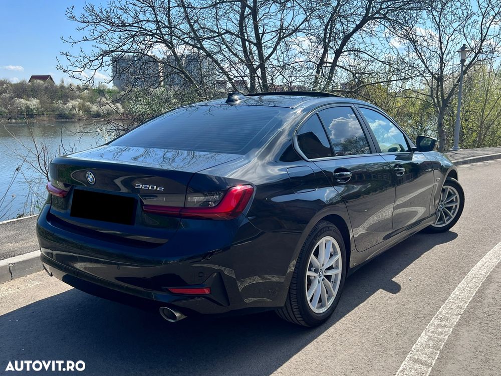 BMW Seria 3 320e Aut. Advantage - 3