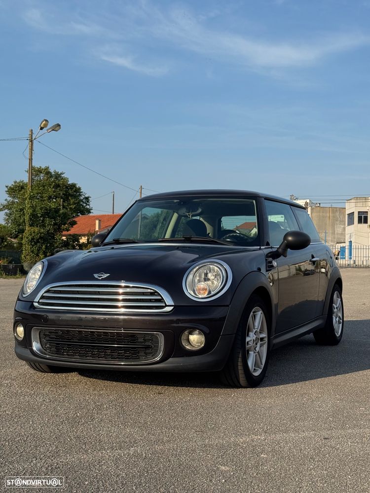 MINI 3 Portas One D - 2