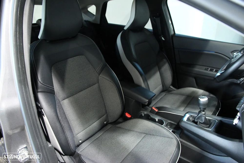Renault Captur - 10