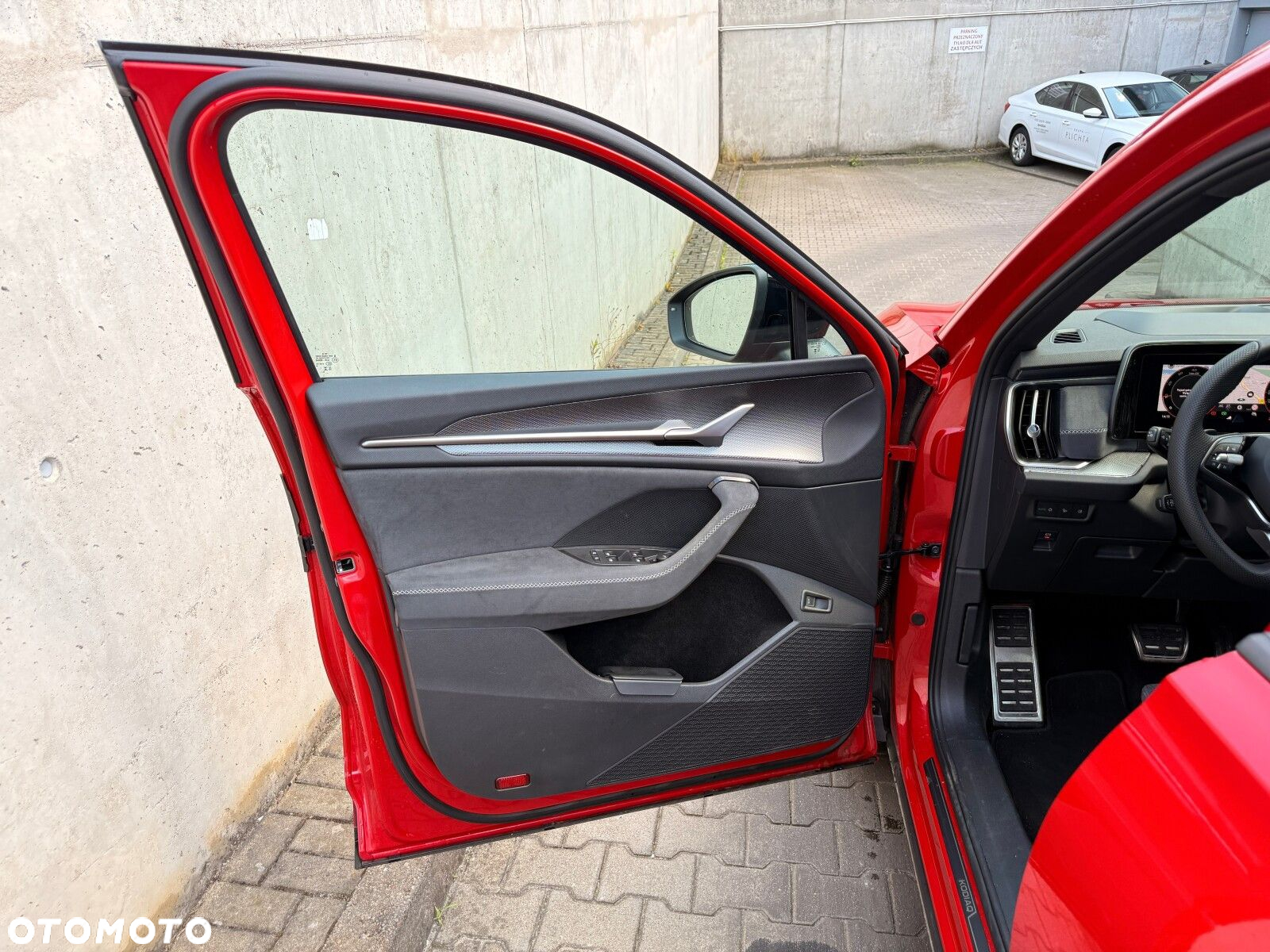 Skoda Kodiaq 2.0 TDI 4x4 Sportline DSG - 14