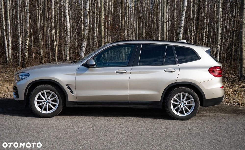 BMW X3 sDrive18d Advantage - 4
