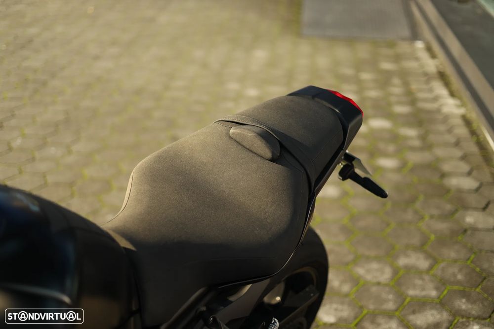 Yamaha MT-10 Akrapovic - 18