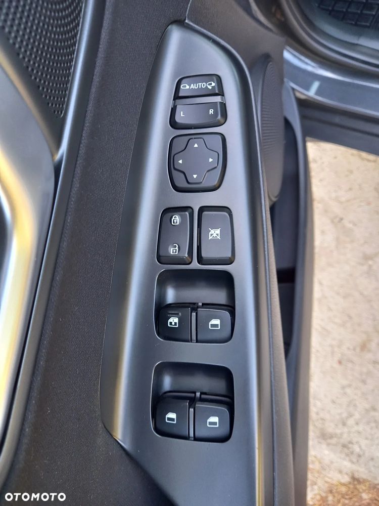 Hyundai Kona 1.6 GDI Hybrid Comfort DCT - 18