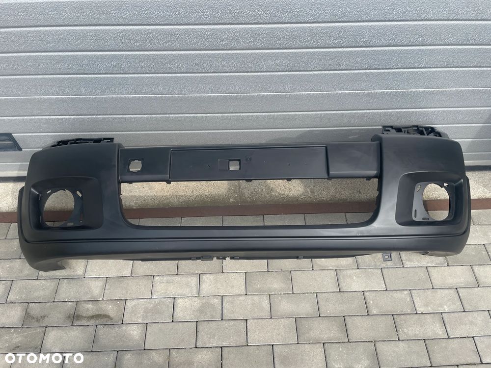 ZDERZAK PRZEDNI TOYOTA PROACE  2013-2016 - NOWY - 1