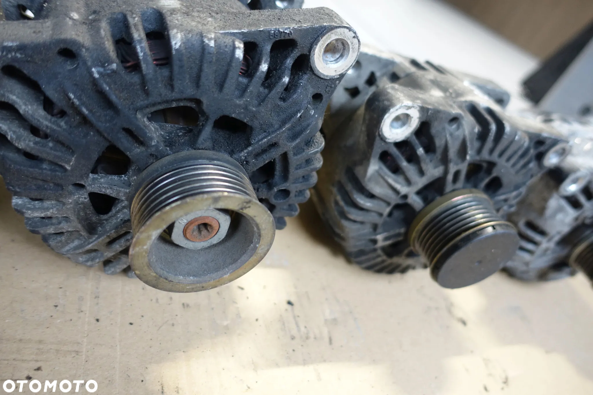ALTERNATOR C3 C5 307 BERLINGO 1.4 1.6 2.0 HDI - 8