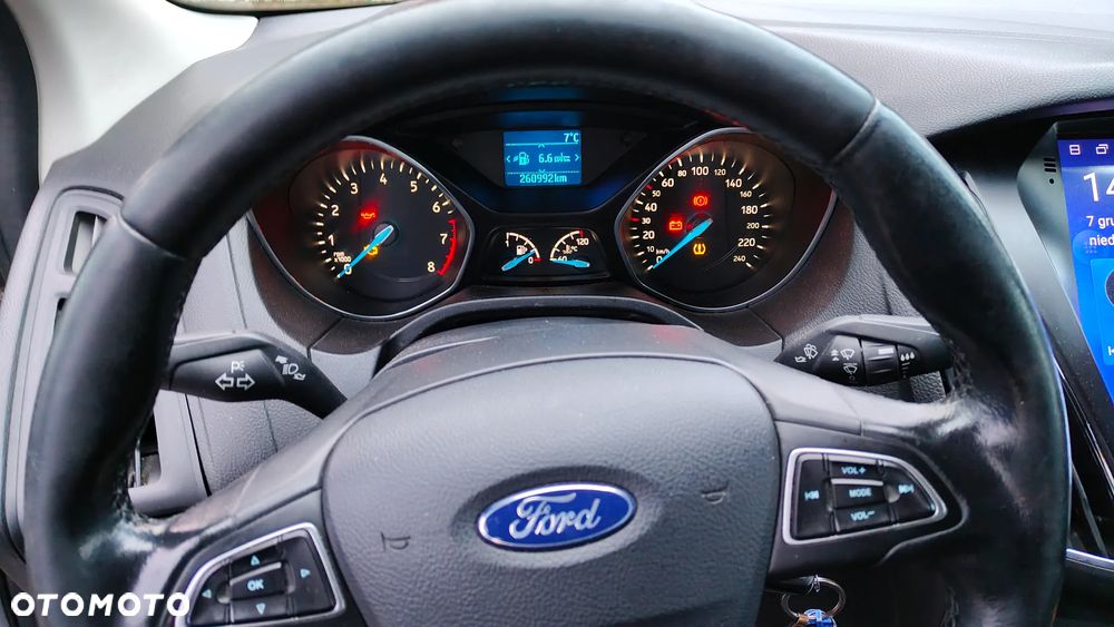 Ford Focus 1.6 Trend - 9