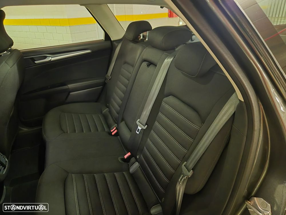Ford Mondeo SW 1.5 TDCi Titanium ECOnetic - 26