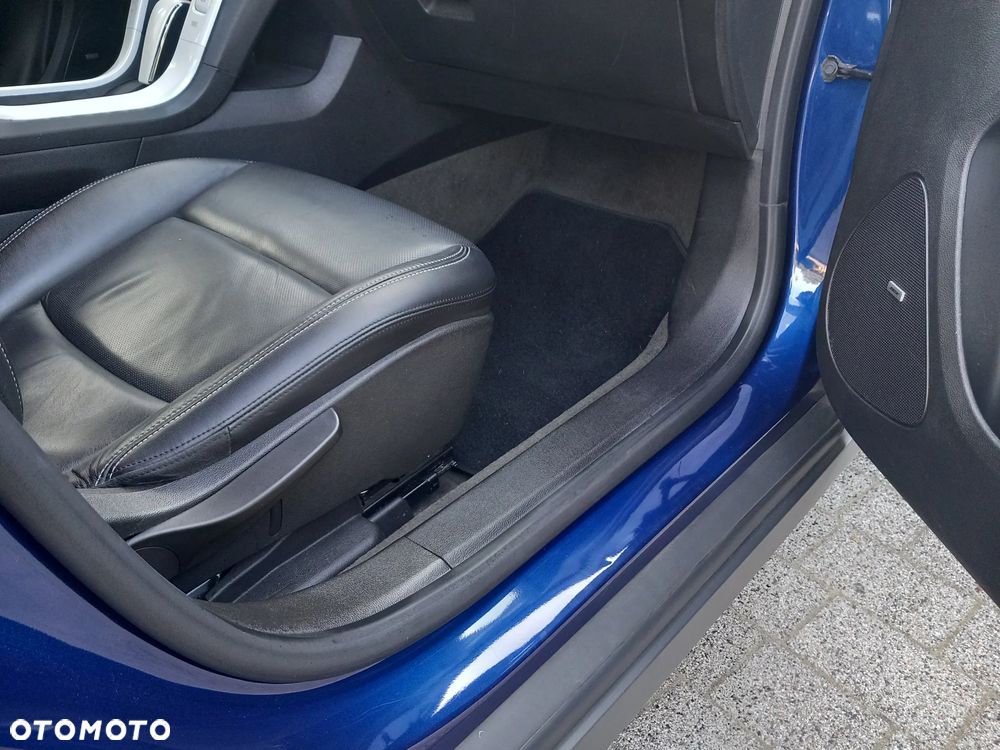 Chevrolet Volt - 19