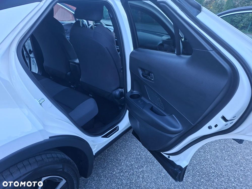 Toyota C-HR 2.0 PHEV Dynamic Force Comfort Plus - 33