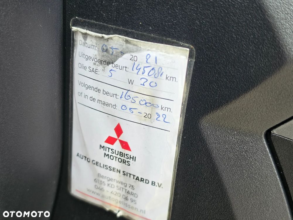 Mitsubishi Outlander - 13