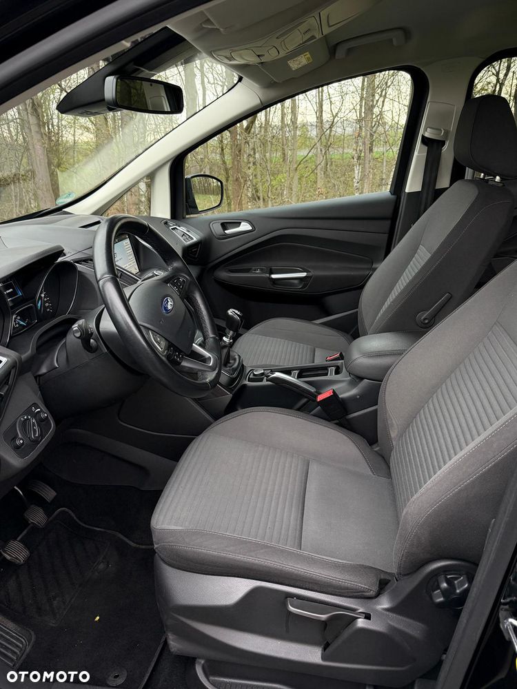 Ford Grand C-MAX 1.5 EcoBoost Start-Stopp-System Titanium - 14