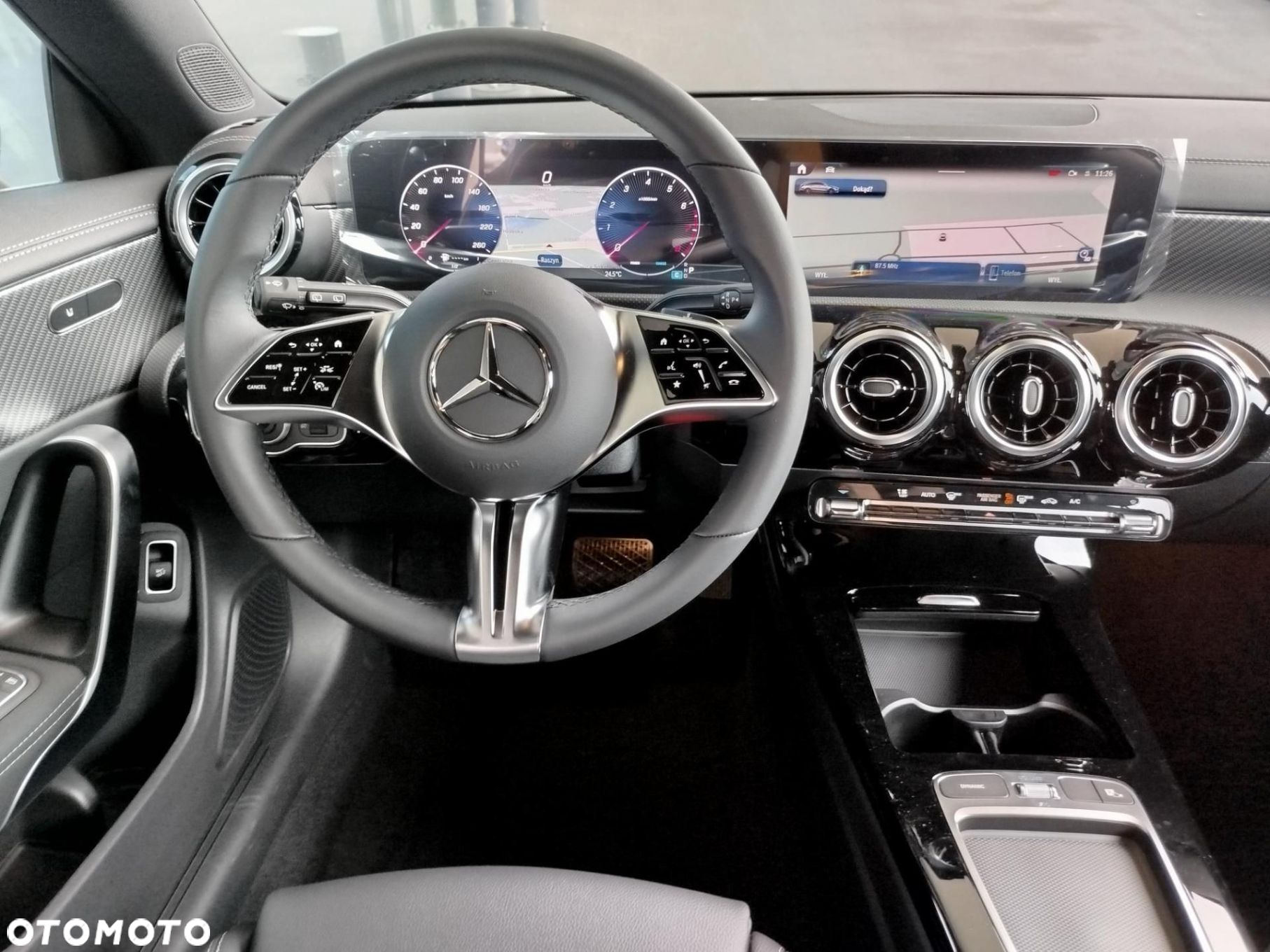 Mercedes-Benz CLA - 7