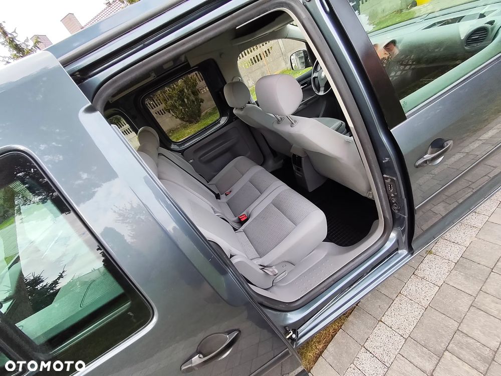 Volkswagen Caddy Maxi Life - 17