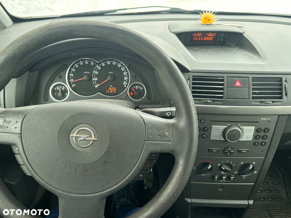 Opel Meriva 1.6 16V - 12