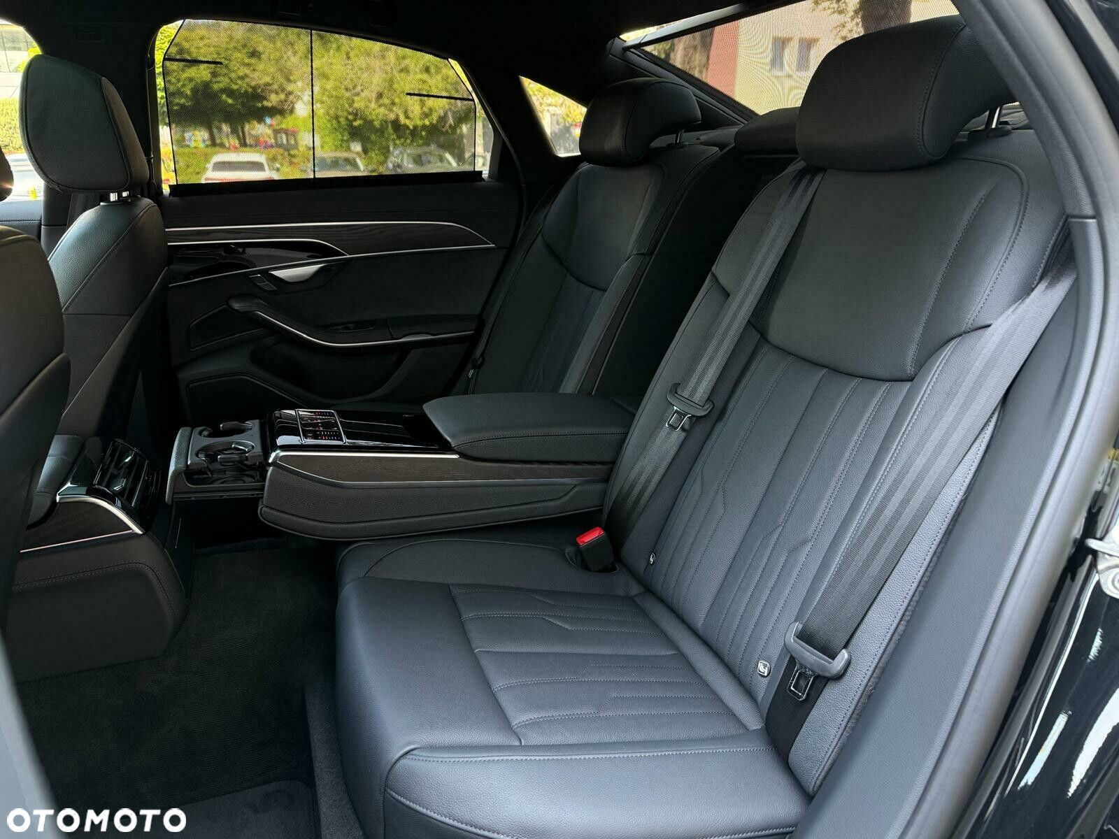 Audi A8 - 17