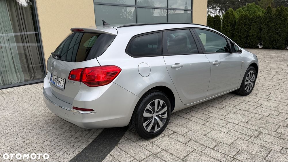 Opel Astra 1.6 CDTI Cosmo - 3