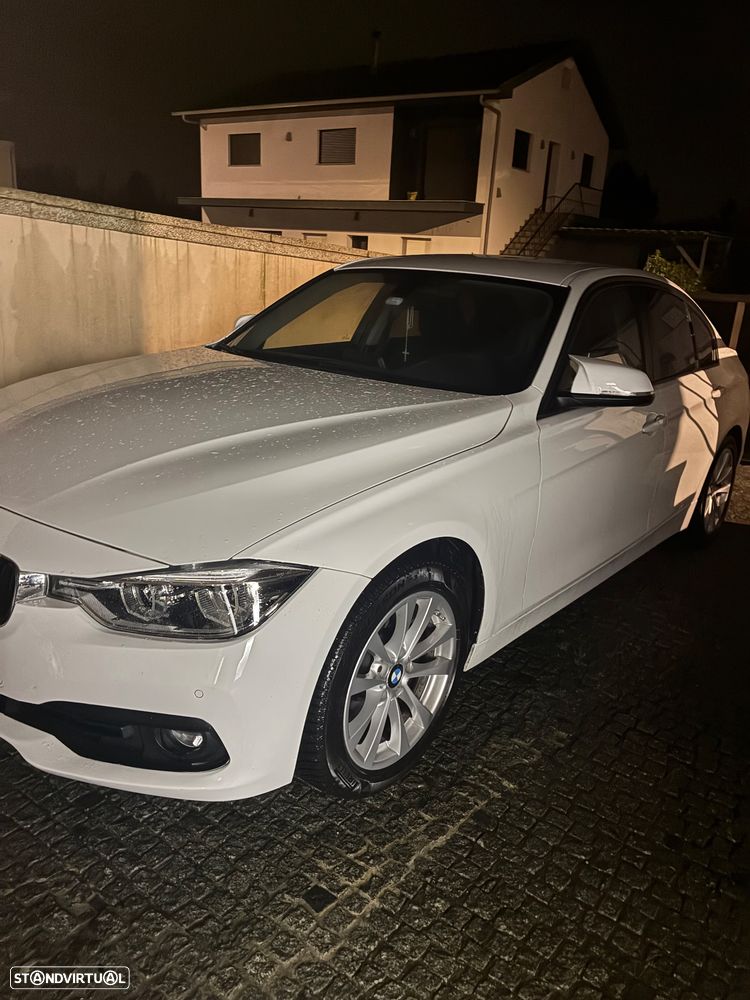BMW 330 - 1