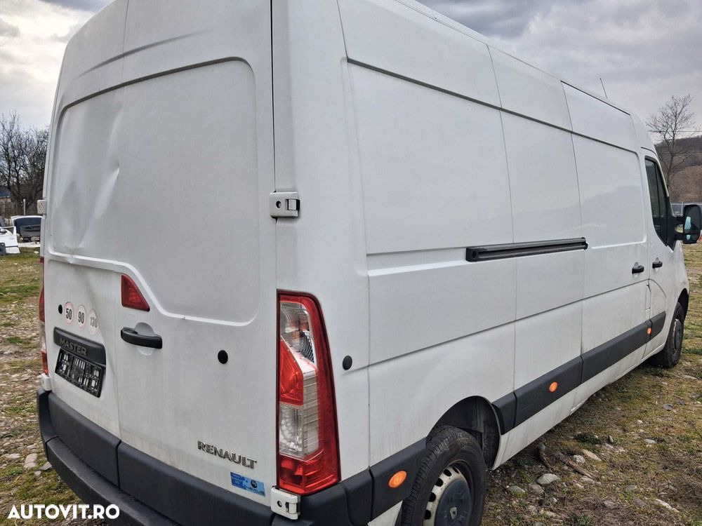 Dezmembrari Dezmembrez Piese piesa Dez auto Renault Master 2019 e6 2,3 - 7