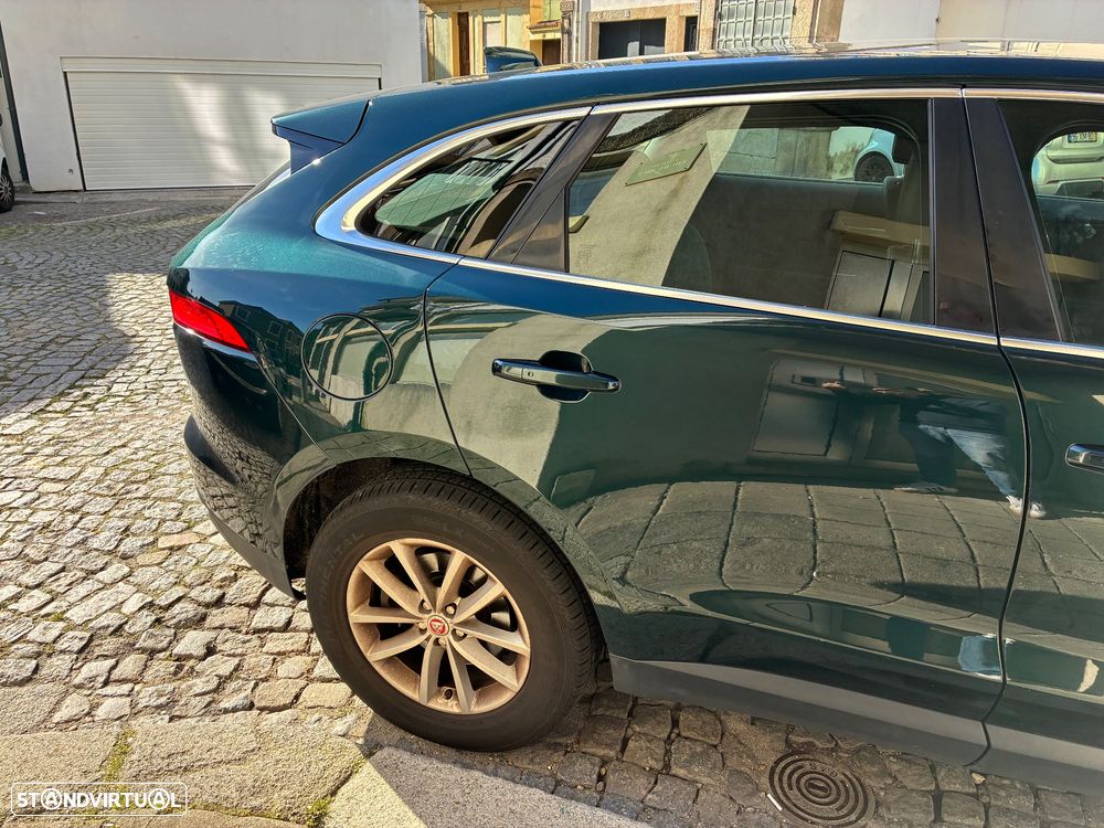 Jaguar F-Pace 2.0 i4D Portfolio AWD Aut. - 18