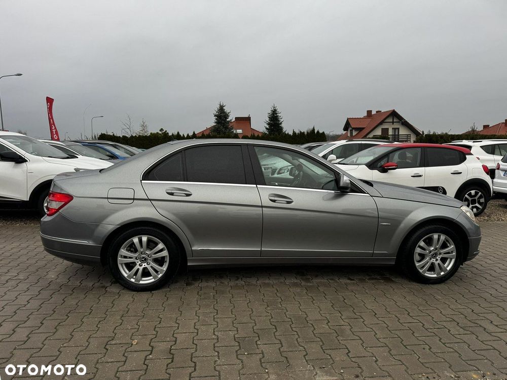 Mercedes-Benz Klasa C 200 (BlueEFFICIENCY) 7G-TRONIC Elegance - 7